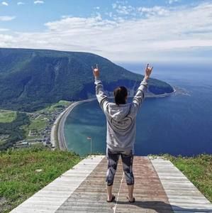 Meet your Posher, Josiane